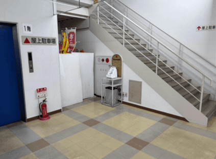 エレベーター前 ポップアップストア(物販、食物販)やプロモーション用途に最適なスーパーの屋内催事イベントスペース